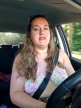 justtess online show from May 25, 2026, 6:34 am