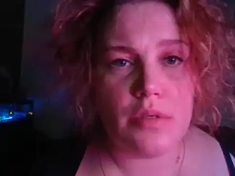 Jezebel888 online show from March 2, 2025, 3:45 am