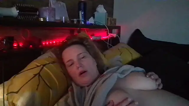 Jezebel888 online show from March 8, 2025, 12:09 pm