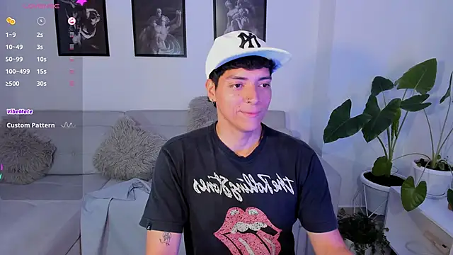 Snapshot of _JacobMiller__ chatting on February 25, 2025, 12:14 am JacobMiller online show from February 25, 2025, 12:14 am