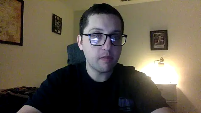 Snapshot of Milflover96 chatting on March 18, 2025, 1:35 am Milflover96 online show from March 18, 2025, 1:35 am