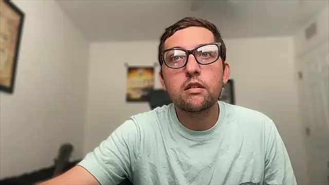 Snapshot of Milflover96 chatting on November 3, 2025, 7:17 pm Milflover96 online show from November 3, 2025, 7:17 pm