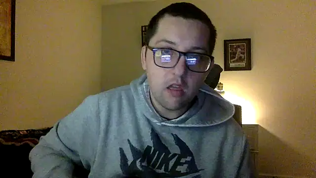 Snapshot of Milflover96 chatting on March 12, 2025, 1:14 am Milflover96 online show from March 12, 2025, 1:14 am