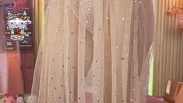 Snapshot of LissaDupont chatting on October 23, 2025, 7:01 pm LissaDupont online show from October 23, 2025, 7:01 pm