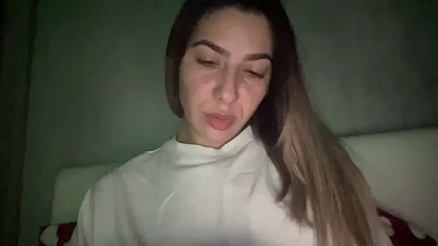 Snapshot of sarrah_rossy chatting on November 19, 2025, 9:04 pm sarrah rossy online show from November 19, 2025, 9:04 pm