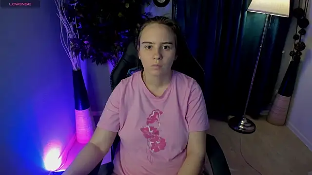 Lika 0ne online show from March 15, 2026, 12:12 pm