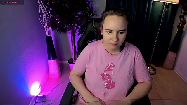 Lika 0ne online show from March 18, 2026, 12:08 pm