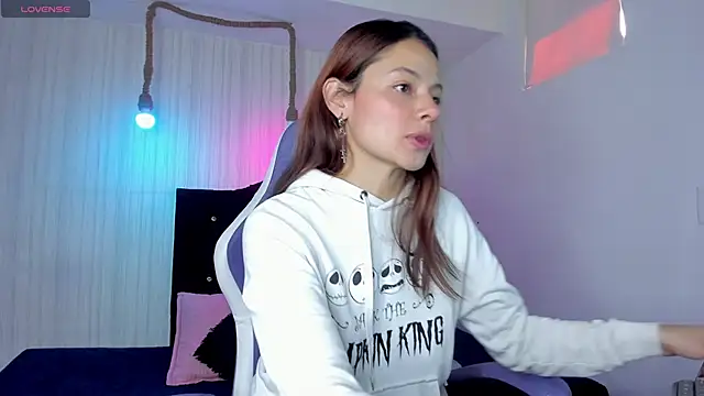 Snapshot of nicky_angel1 chatting on September 16, 2025, 6:53 pm nicky angel1 online show from September 16, 2025, 6:53 pm