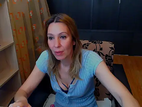 hannaha online show from April 3, 2026, 6:58 pm