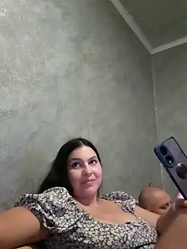 Greta Tamar online show from September 23, 2025, 5:31 pm