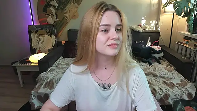 Snapshot of Alexa_Pirs chatting on May 6, 2026, 2:54 pm Alexa Pirs online show from May 6, 2026, 2:54 pm