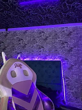 Snapshot of Scarlett-LS chatting on January 13, 2026, 2:04 am Scarlett-LS online show from January 13, 2026, 2:04 am