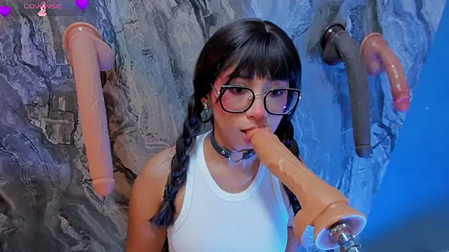 linda sofi   online show from March 26, 2026, 8:51 pm