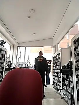 Snapshot of oscarshow24 chatting on February 23, 2025, 5:29 pm oscarshow24 online show from February 23, 2025, 5:29 pm