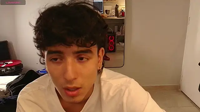 Snapshot of salvatore_montt chatting on March 14, 2025, 3:37 am salvatore montt online show from March 14, 2025, 3:37 am