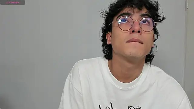 Snapshot of salvatore_montt chatting on February 12, 2025, 9:31 am salvatore montt online show from February 12, 2025, 9:31 am