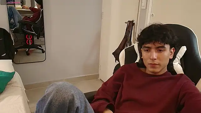 Snapshot of salvatore_montt chatting on March 12, 2025, 7:46 am salvatore montt online show from March 12, 2025, 7:46 am