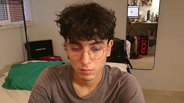 Snapshot of salvatore_montt chatting on March 14, 2025, 11:22 pm salvatore montt online show from March 14, 2025, 11:22 pm