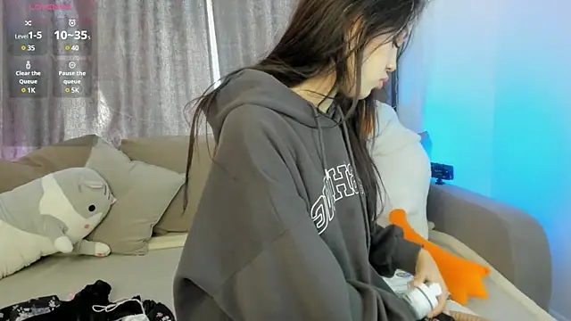 shyalisha online show from March 1, 2025, 8:34 am