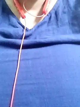 Lizza boudi online show from February 19, 2025, 1:50 pm