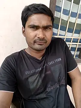 Snapshot of ccuteboyyyy chatting on March 16, 2025, 3:25 am ccuteboyyyy online show from March 16, 2025, 3:25 am