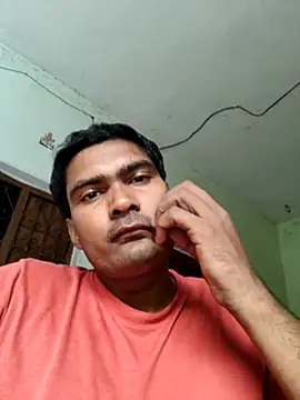 Snapshot of ccuteboyyyy chatting on October 7, 2025, 2:12 am ccuteboyyyy online show from October 7, 2025, 2:12 am