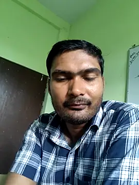 Snapshot of ccuteboyyyy chatting on September 15, 2025, 6:25 am ccuteboyyyy online show from September 15, 2025, 6:25 am