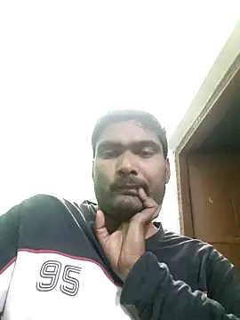 Snapshot of ccuteboyyyy chatting on February 26, 2025, 2:49 pm ccuteboyyyy online show from February 26, 2025, 2:49 pm