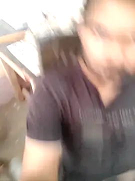 Snapshot of ccuteboyyyy chatting on March 8, 2025, 9:17 am ccuteboyyyy online show from March 8, 2025, 9:17 am