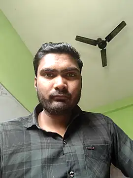 Snapshot of ccuteboyyyy chatting on March 10, 2025, 4:07 am ccuteboyyyy online show from March 10, 2025, 4:07 am