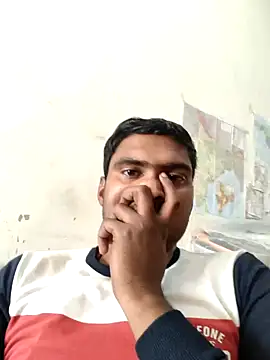 Snapshot of ccuteboyyyy chatting on February 22, 2025, 9:12 am ccuteboyyyy online show from February 22, 2025, 9:12 am