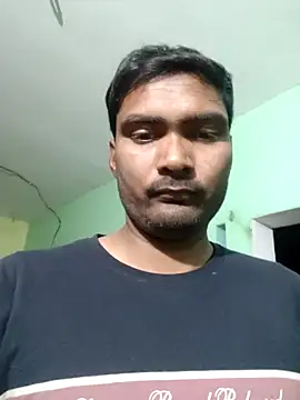 Snapshot of ccuteboyyyy chatting on February 21, 2025, 2:59 pm ccuteboyyyy online show from February 21, 2025, 2:59 pm