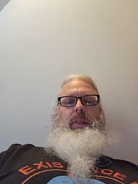 Snapshot of HardSteele97 chatting on June 19, 2026, 1:50 pm HardSteele97 online show from June 19, 2026, 1:50 pm
