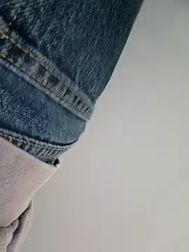 HardSteele97 online show from April 8, 2026, 9:38 pm