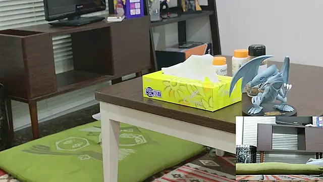 Snapshot of YARASERO-kun chatting on January 11, 2026, 10:33 am YARASERO-kun online show from January 11, 2026, 10:33 am