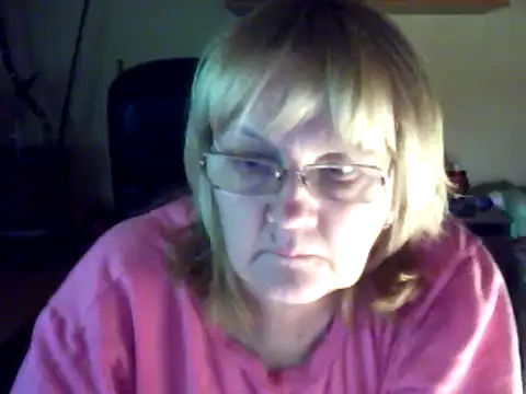 Violet5364 online show from February 26, 2025, 9:42 pm