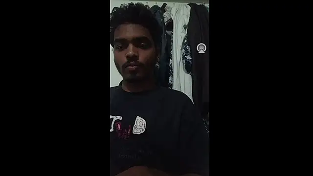 Snapshot of Harsh424242 chatting on March 4, 2025, 6:39 pm Harsh424242 online show from March 4, 2025, 6:39 pm