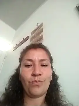 Cielo carpentier69 online show from April 16, 2026, 9:39 pm