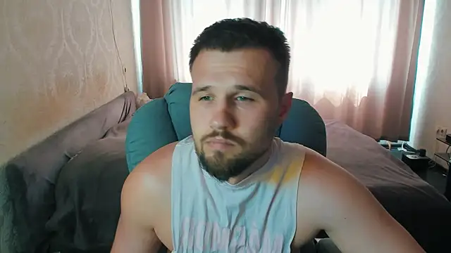 Snapshot of Vladik_b chatting on June 29, 2026, 9:49 am Vladik b online show from June 29, 2026, 9:49 am
