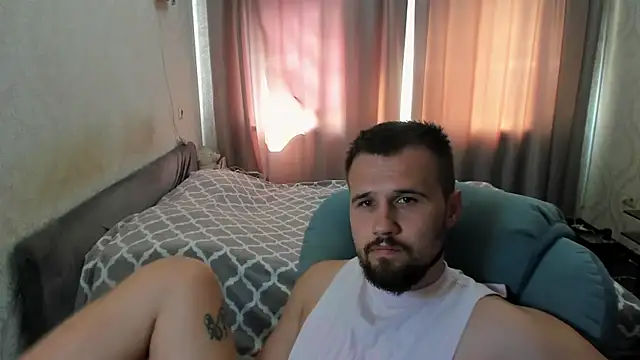 Snapshot of Vladik_b chatting on July 31, 2026, 9:30 am Vladik b online show from July 31, 2026, 9:30 am