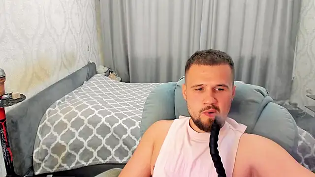 Snapshot of Vladik_b chatting on July 21, 2026, 4:19 pm Vladik b online show from July 21, 2026, 4:19 pm