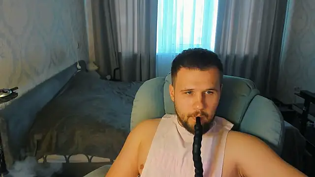 Snapshot of Vladik_b chatting on June 16, 2026, 5:13 pm Vladik b online show from June 16, 2026, 5:13 pm