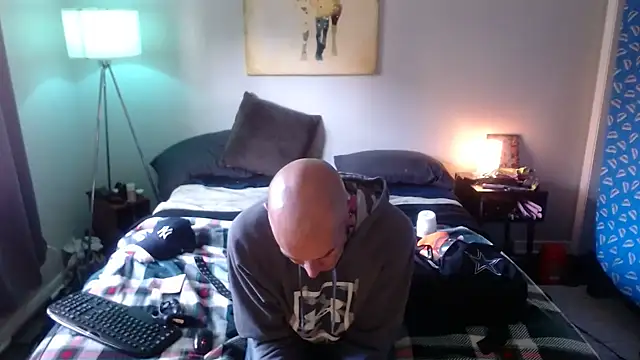 TommyDoggg online show from March 28, 2026, 12:06 pm