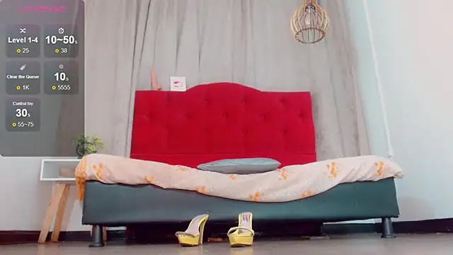 Snapshot of katha_Crawford chatting on October 25, 2025, 7:14 pm katha Crawford online show from October 25, 2025, 7:14 pm