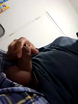 Snapshot of pokemonpapy chatting on February 12, 2025, 8:16 am pokemonpapy online show from February 12, 2025, 8:16 am