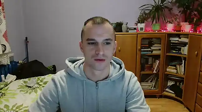 Snapshot of OskarBreno chatting on March 11, 2025, 7:03 pm OskarBreno online show from March 11, 2025, 7:03 pm