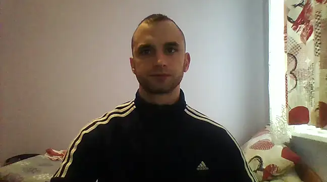 Snapshot of OskarBreno chatting on February 13, 2025, 7:24 am OskarBreno online show from February 13, 2025, 7:24 am