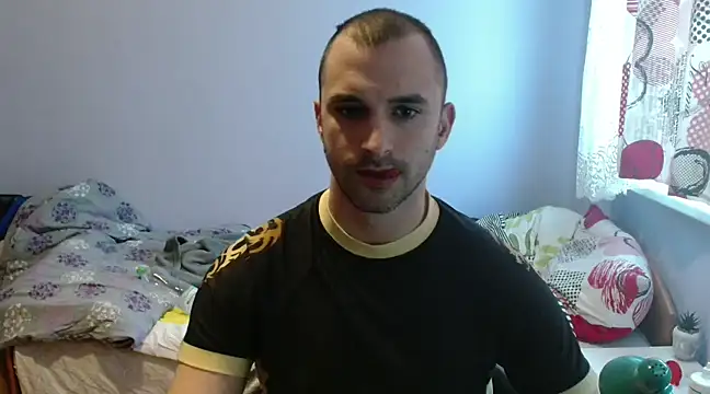 Snapshot of OskarBreno chatting on February 19, 2025, 6:22 am OskarBreno online show from February 19, 2025, 6:22 am