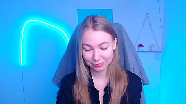 Snapshot of Dana_flowers chatting on January 12, 2026, 6:31 am Dana flowers online show from January 12, 2026, 6:31 am