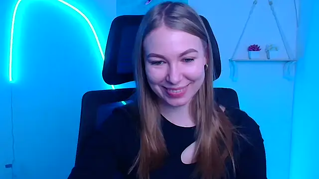 Snapshot of Dana_flowers chatting on December 19, 2025, 6:38 am Dana flowers online show from December 19, 2025, 6:38 am